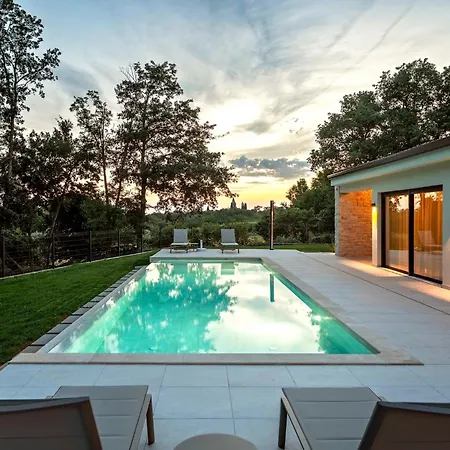 Villa Vista By Briskva